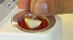 Renfert - Dental technology - Hotty_english - Wax dipping pot Dipping wax Wax Copings
